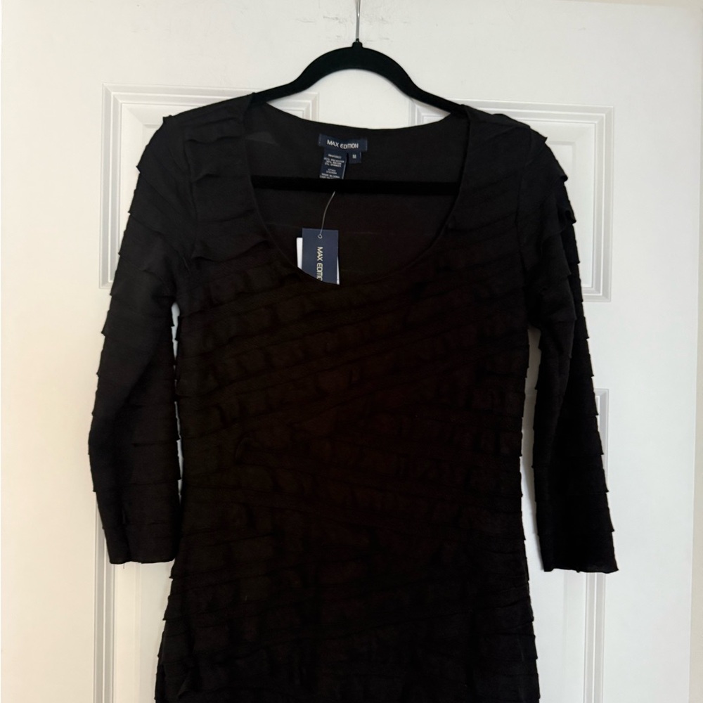 Max Edition Black Textured Top